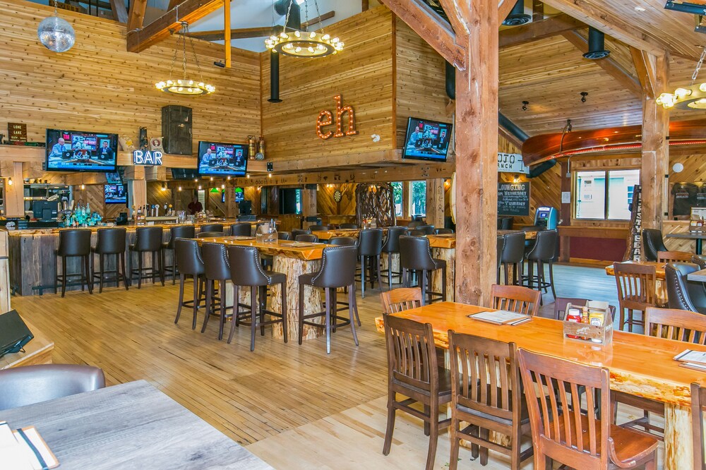 Hotel Bar