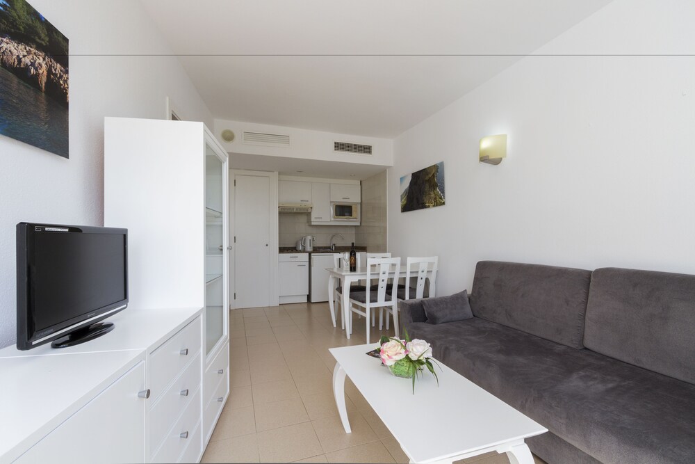 Apartment, 1 Bedroom - Guestroom
