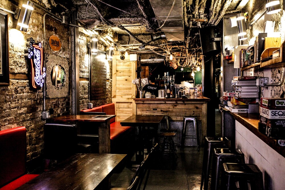 Hotel Bar