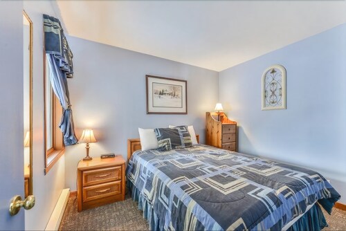 Condo, 1 Bedroom, Fireplace - Guestroom