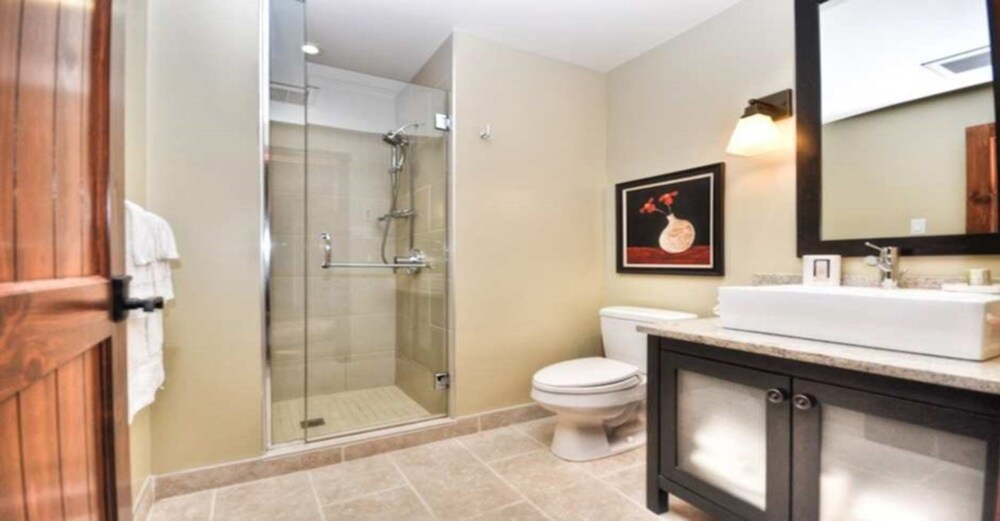 Condo, 3 Bedrooms - Bathroom