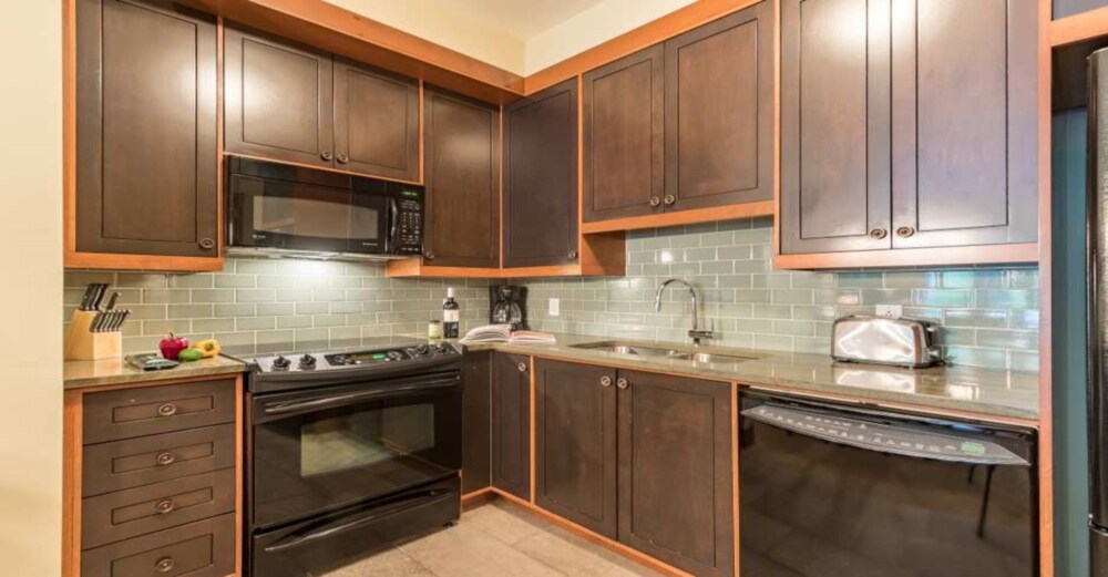 Condo, 1 Bedroom - In-Room Kitchen