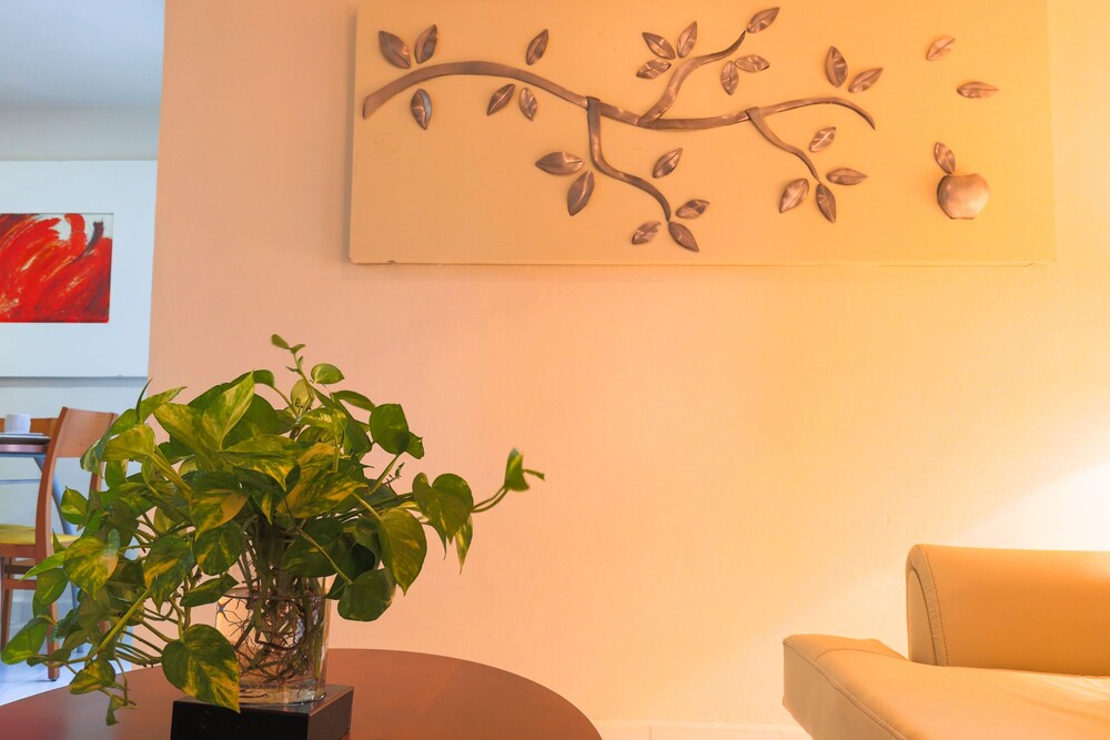 Master One Bedroom Suite with 1 Queen bed with Balcony - Living Area