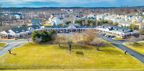 Executive Inn And Suites
