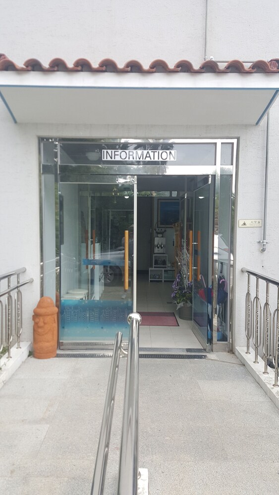 내부 입구