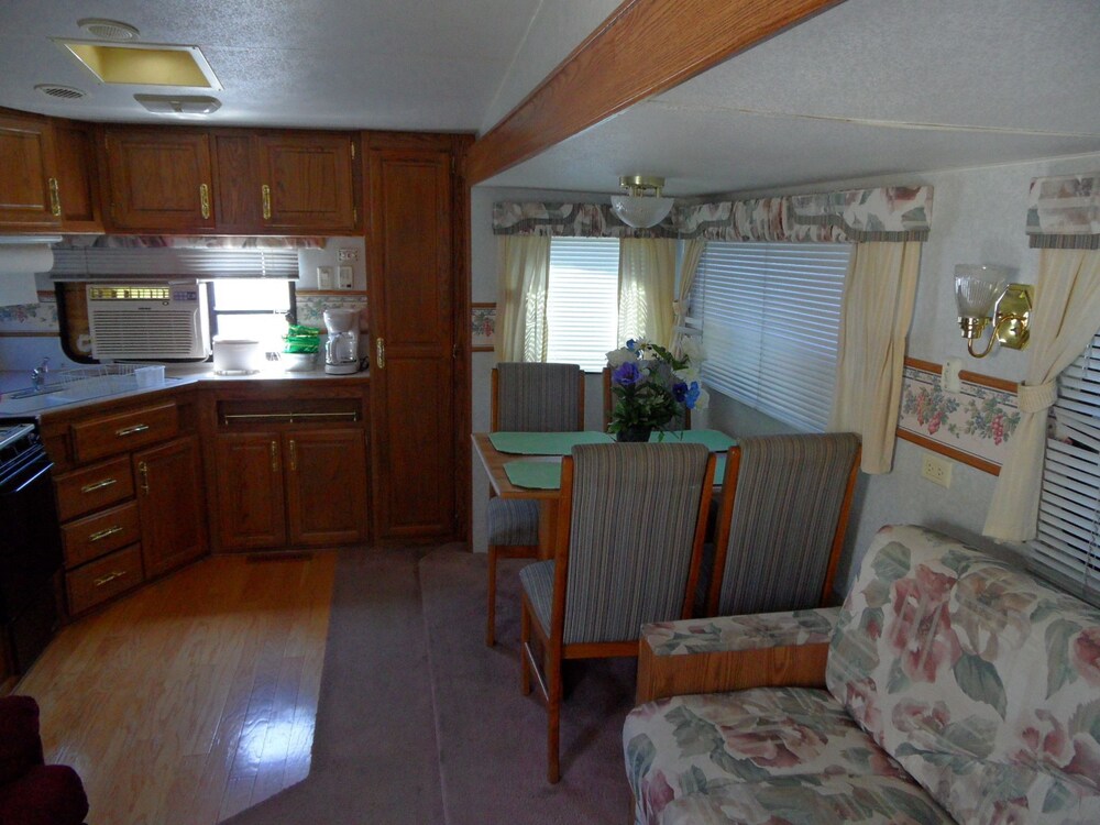 Caravan - Featured Image
