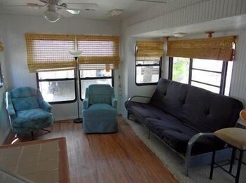 Caravan - Living Room