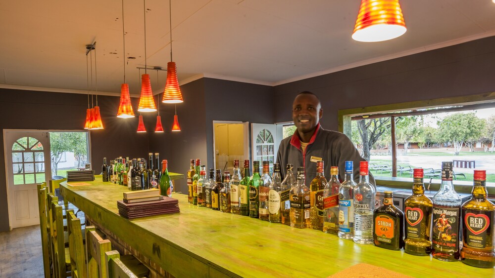 Hotel Bar
