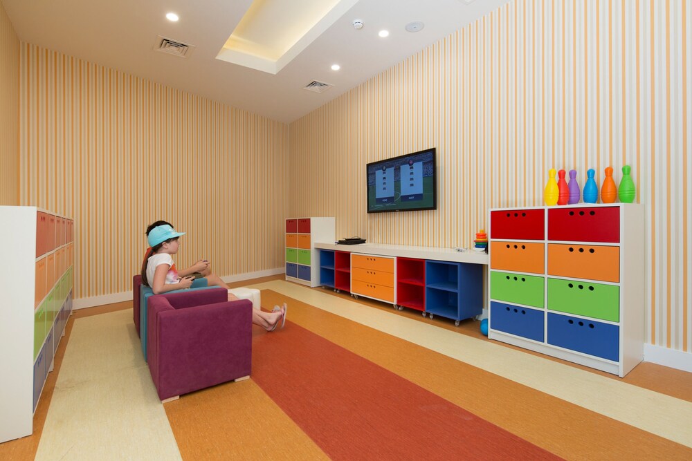 Childrens Play Area - Indoor