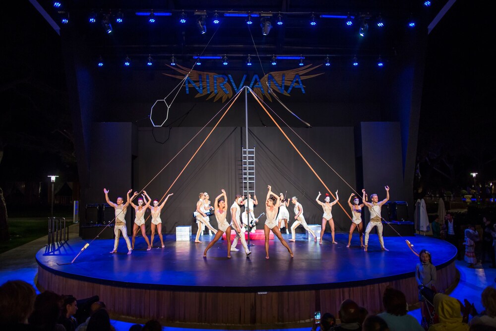 Theater Show