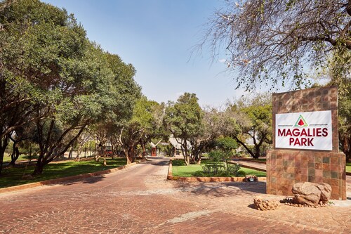First Group Magalies Park