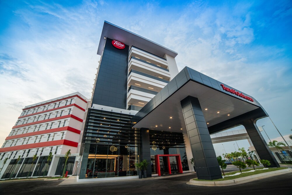 Hotel Front