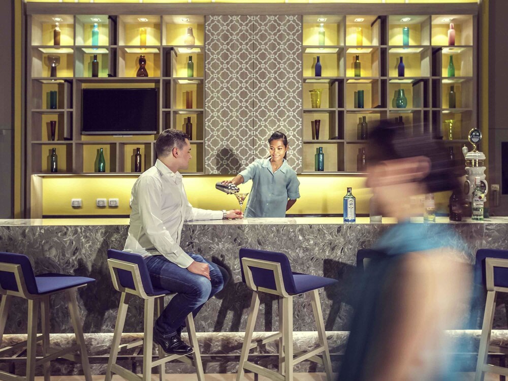 飯店內酒吧