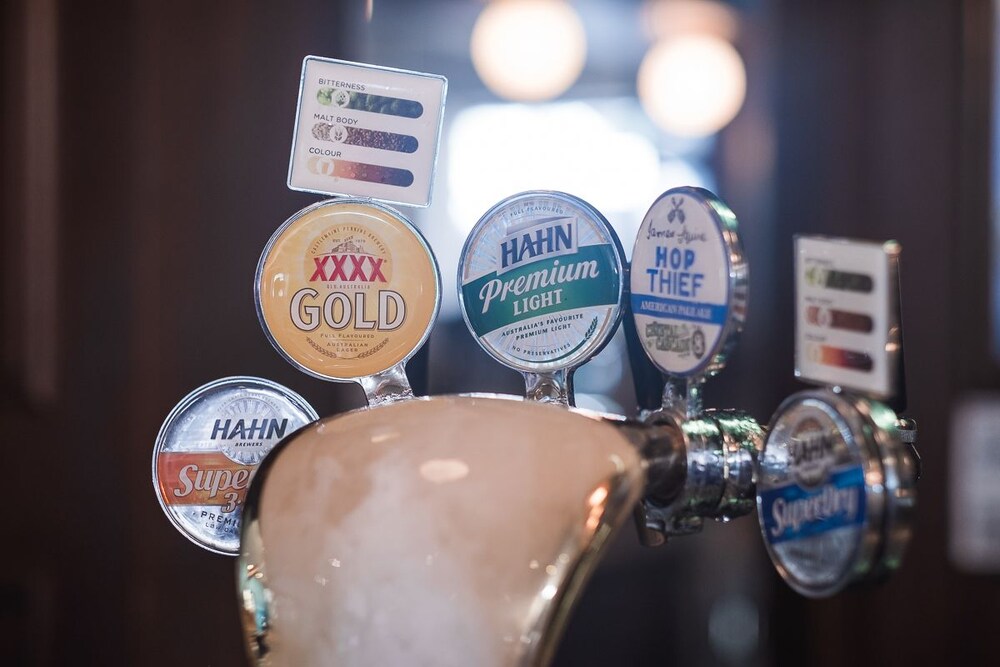 Bar
