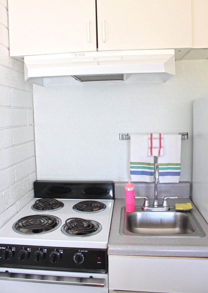 Deluxe Double Room, 2 Queen Beds, Kitchen - Private Kitchen