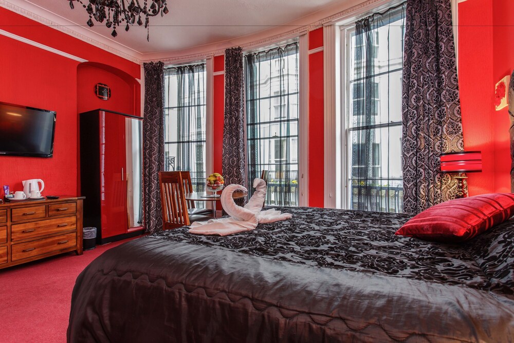 Guestroom