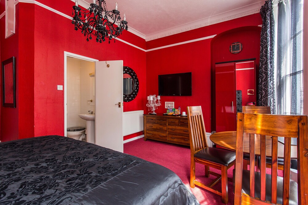 Guestroom