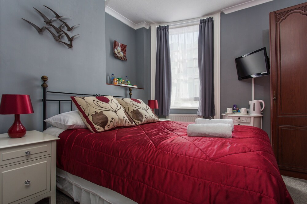 Guestroom