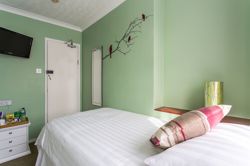 Guestroom