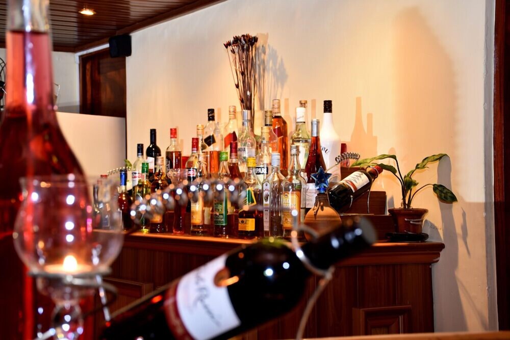 Hotel Bar