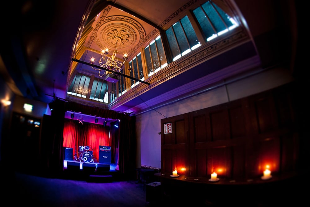 Hotel Lounge