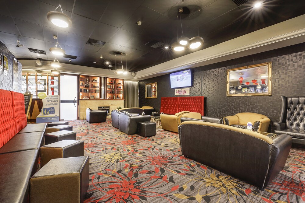 Hotel Lounge