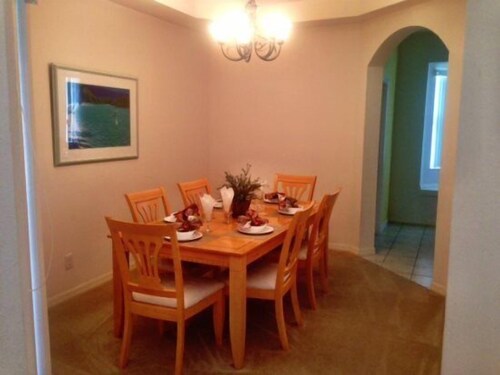 객실 (4 Bedroom Premium Pool Home)