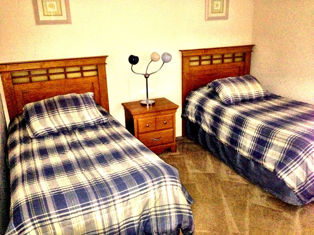 객실 (5 Bedroom Standard Pool Home)