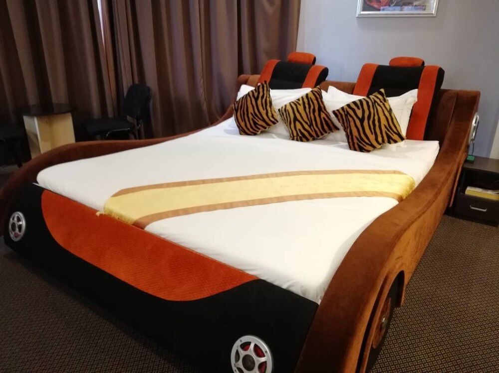 Guestroom