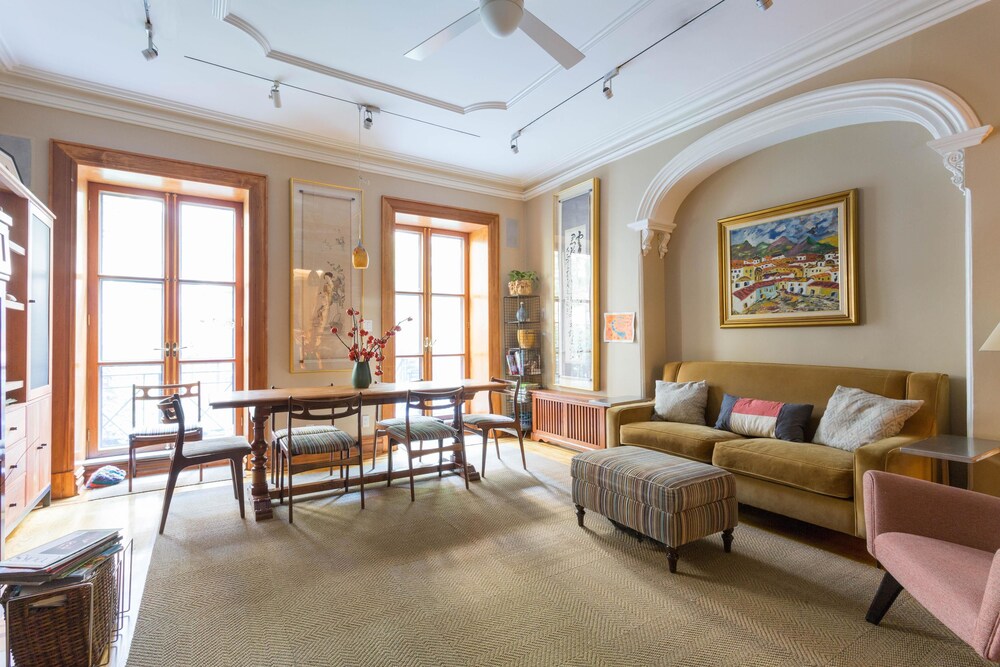 거실 (아파트, 침실 4개 (West 22nd Townhouse))