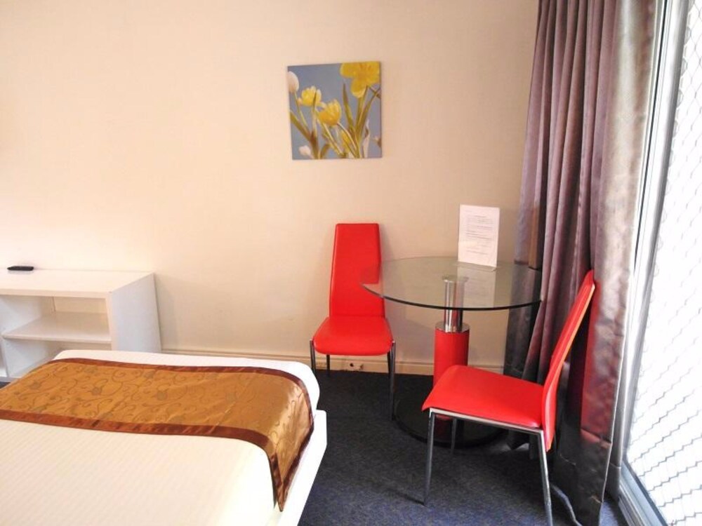 Guestroom