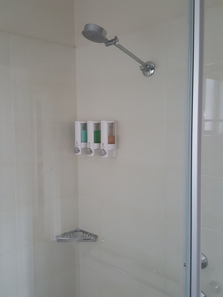 Deluxe Villa, 3 Bedrooms - Bathroom