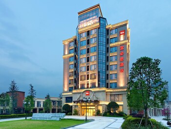 Hotel Front - Evening/Night