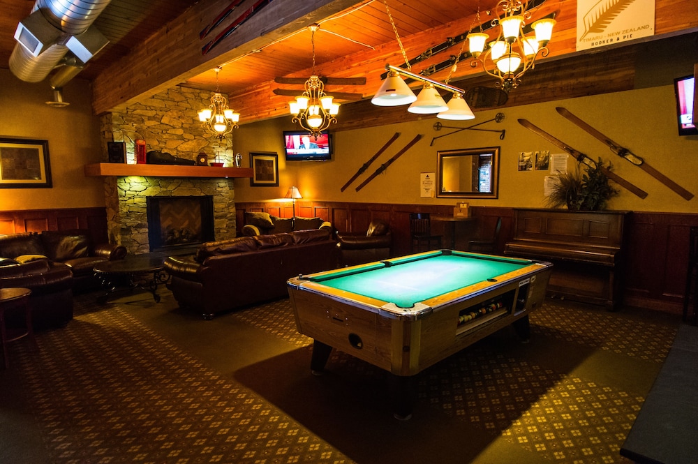 Hotel Bar