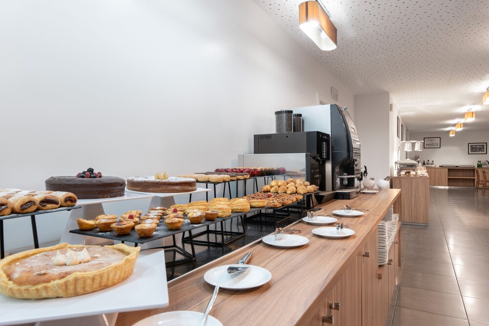 Desayuno bufé