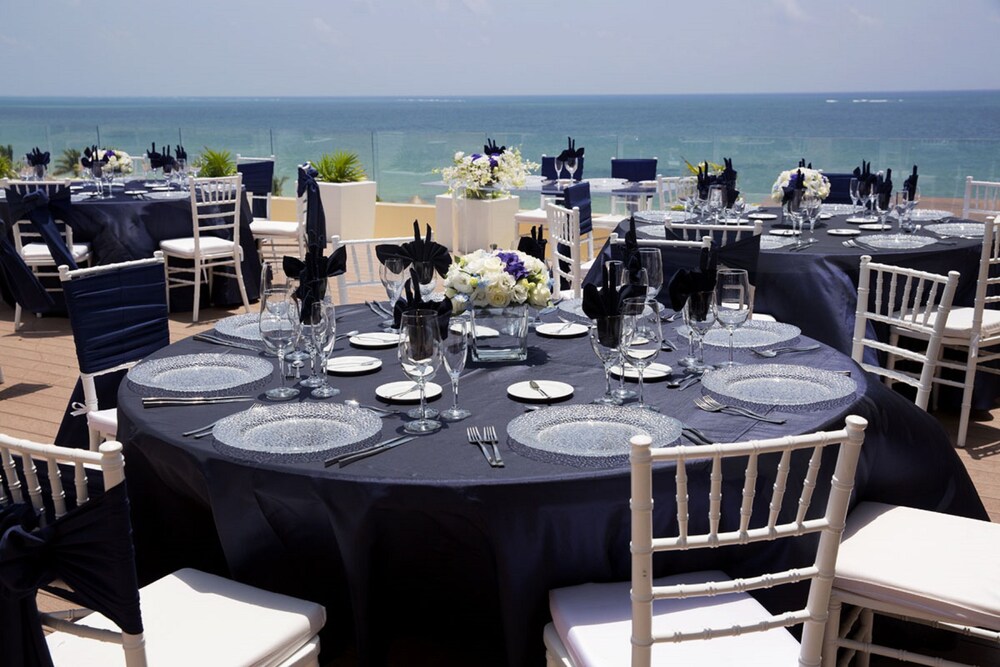 Outdoor Banquet Area