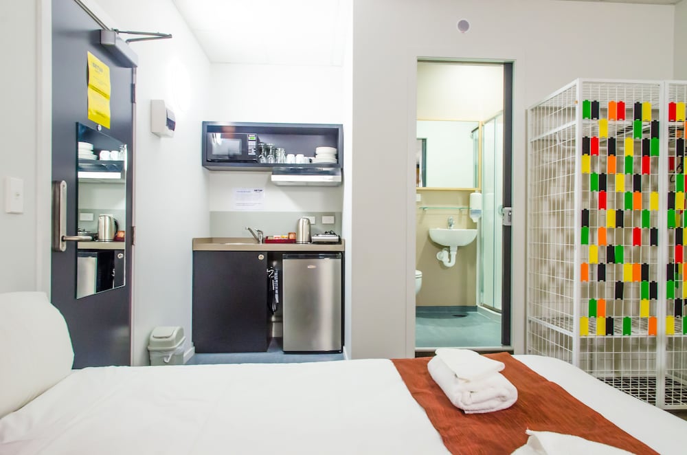 Family Studio - Private Kitchenette