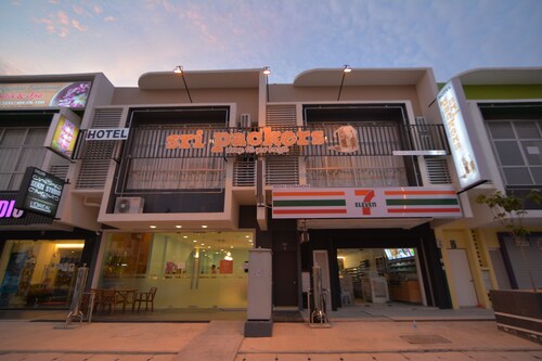 Sri Packers Hotel