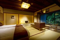 Japanese Style Hollywood Twin Room