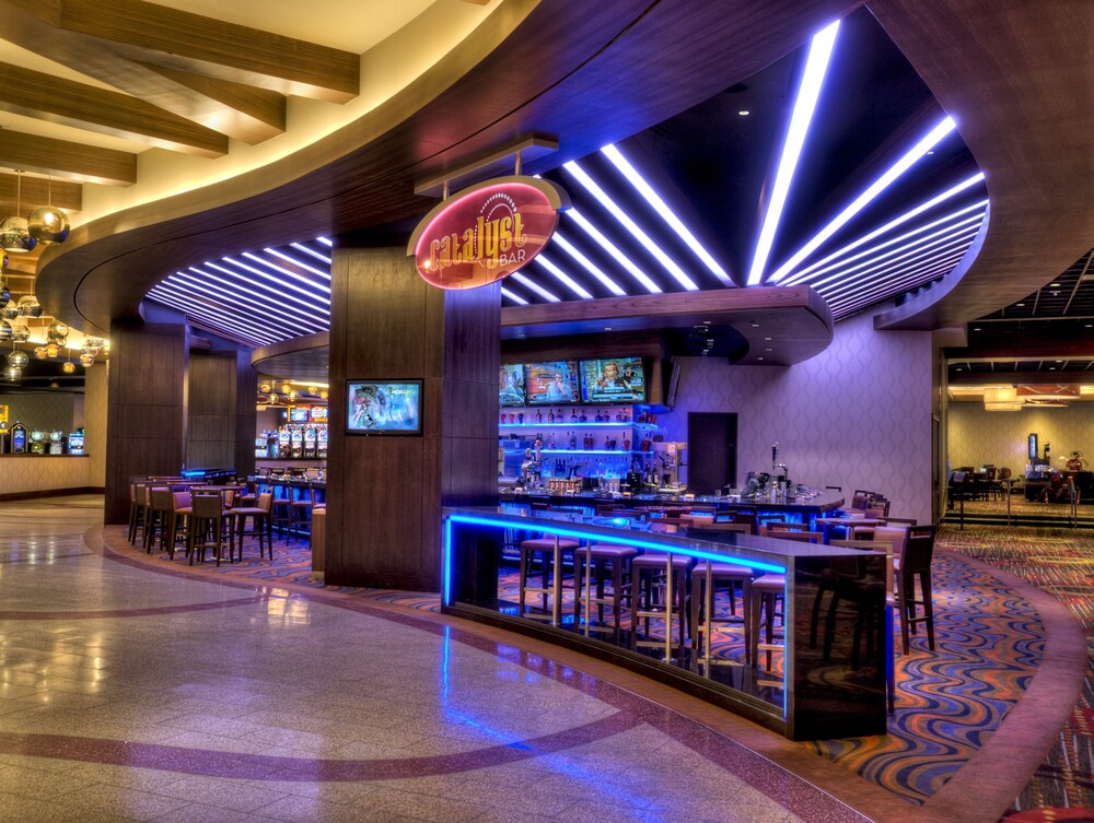 Bar (on property), The LINQ Hotel + Experience