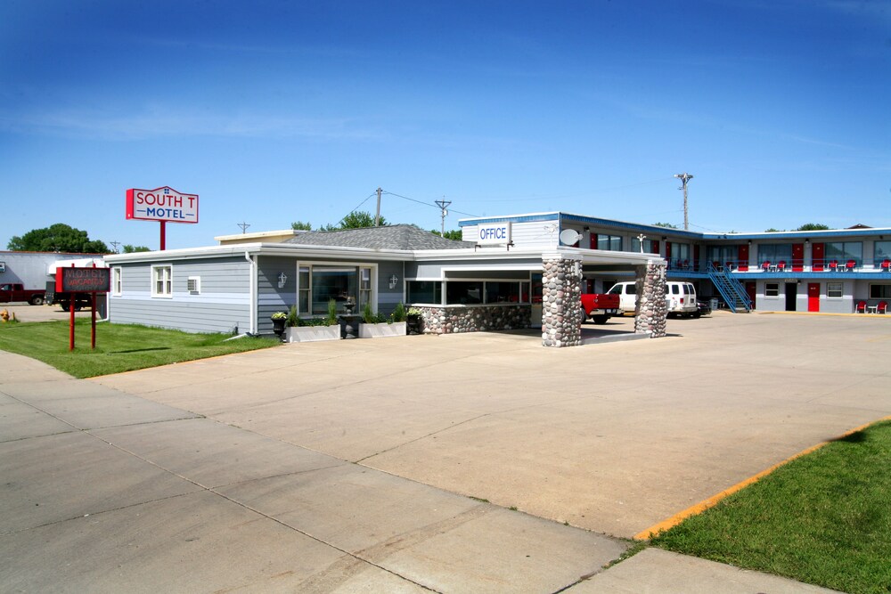 Hotel Front