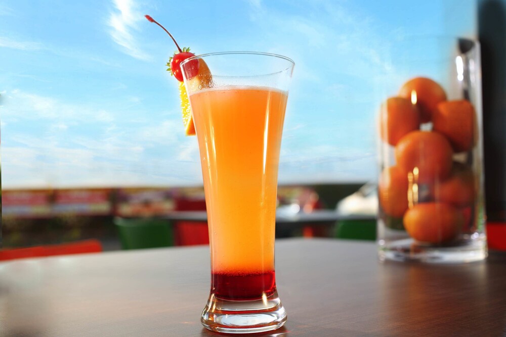 Hotel Bar