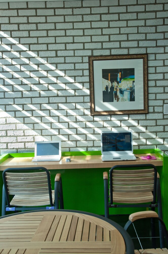 In-Room Business Center