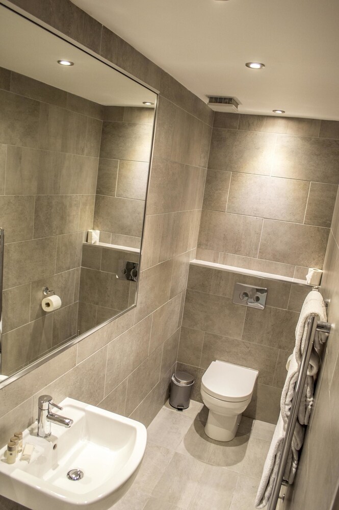 Deluxe Apartment, 1 Bedroom - Bathroom