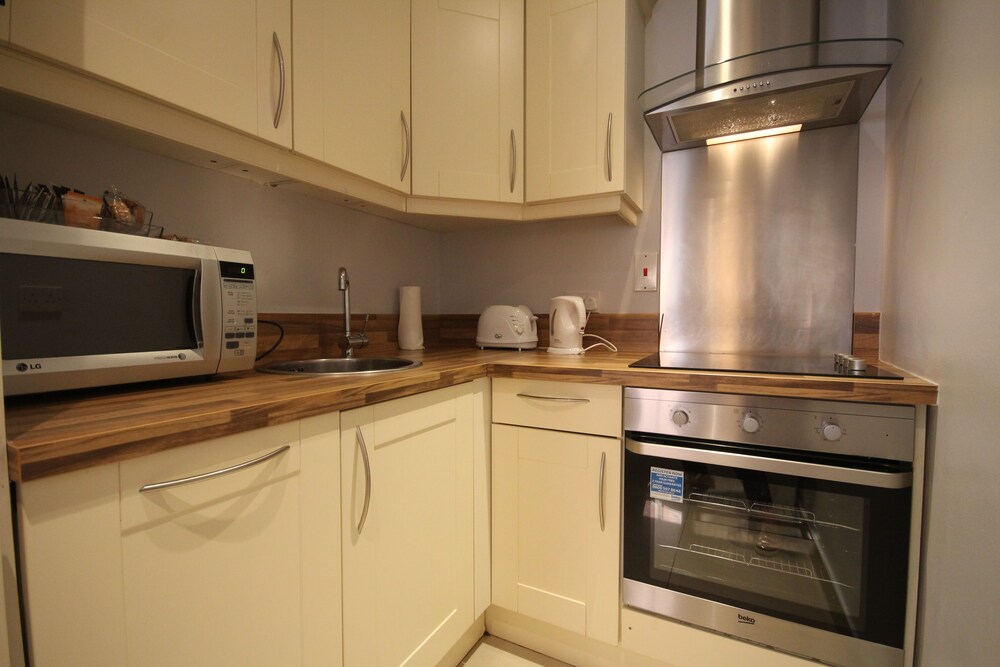 Apartment (4 Adults) - In-Room Kitchen