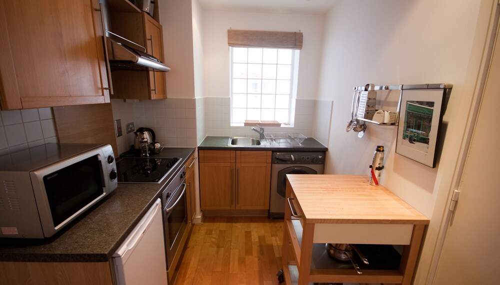 Apartment (4 Adults) - In-Room Kitchen