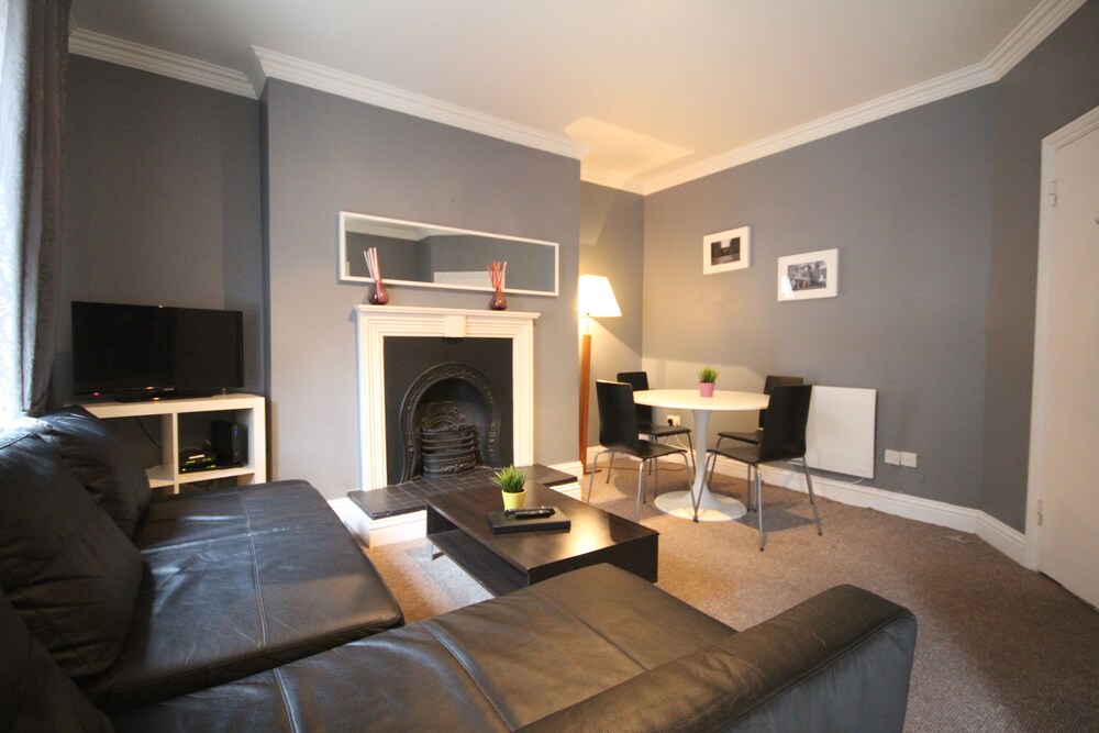 Apartment (2 Adults) - Living Area