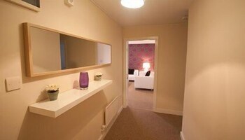 Apartment, 2 Bedrooms (5 people) - Living Area