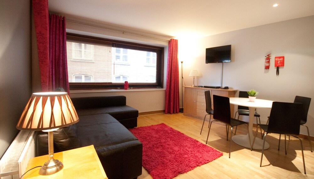 Apartment (4 Adults) - Living Room
