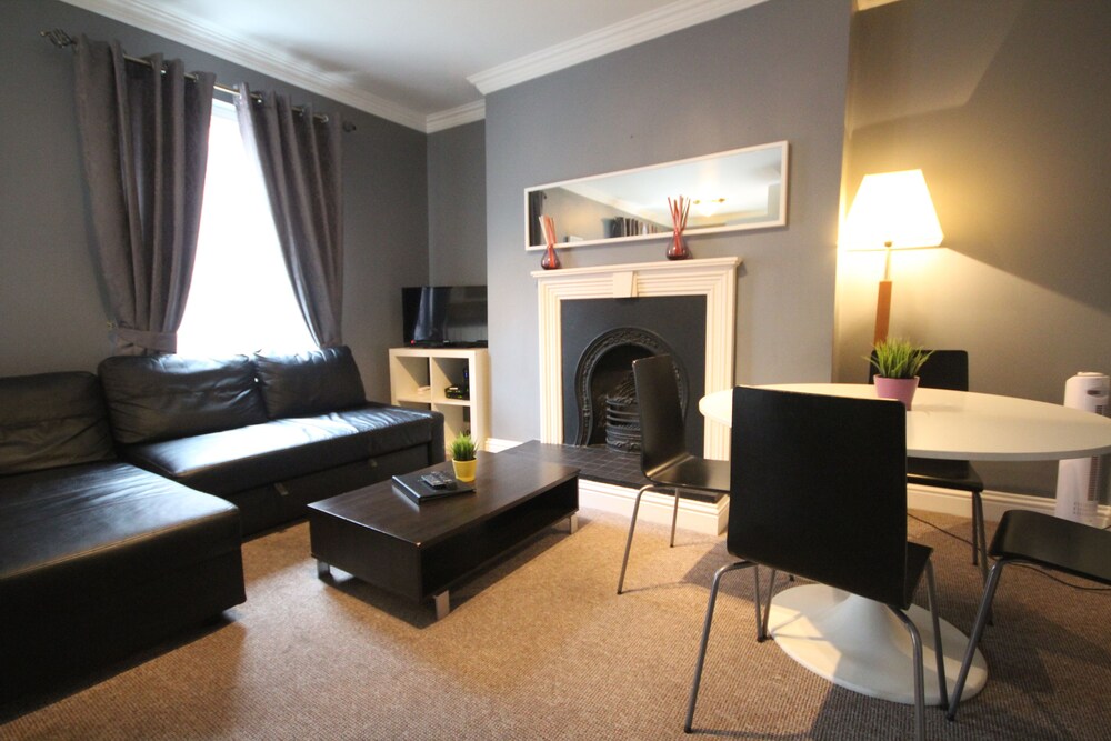 Apartment (2 Adults) - Living Area